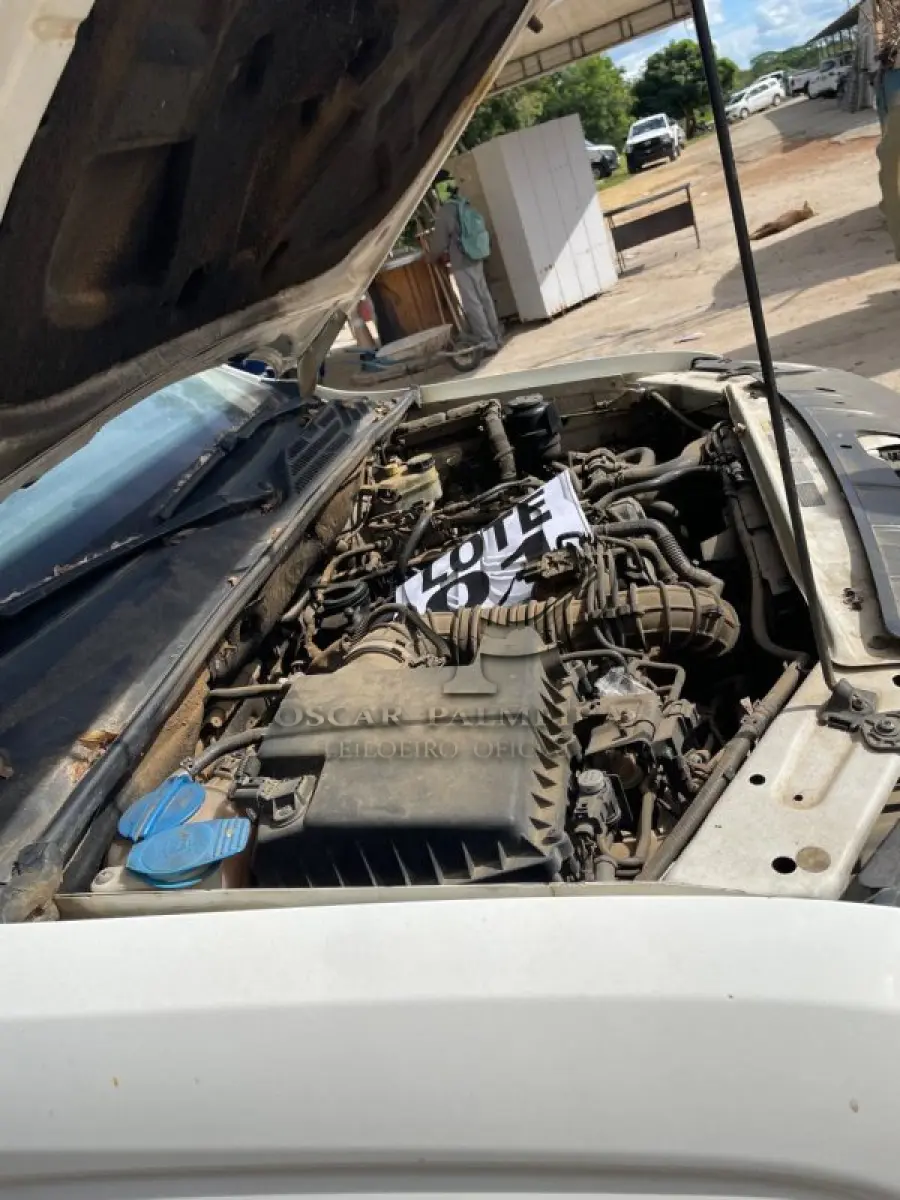 LOTE 001 - VEÍCULO: I/VW AMAROK CD 4X4 SE (MOTOR INCOMPLETO), ANO/MOD 2014/2014, ÔNUS, GRAVAMES OU PENDÊNCIAS - NÃO POSSUI / 3ª PARTE VITÓRIA DA CONQUISTA