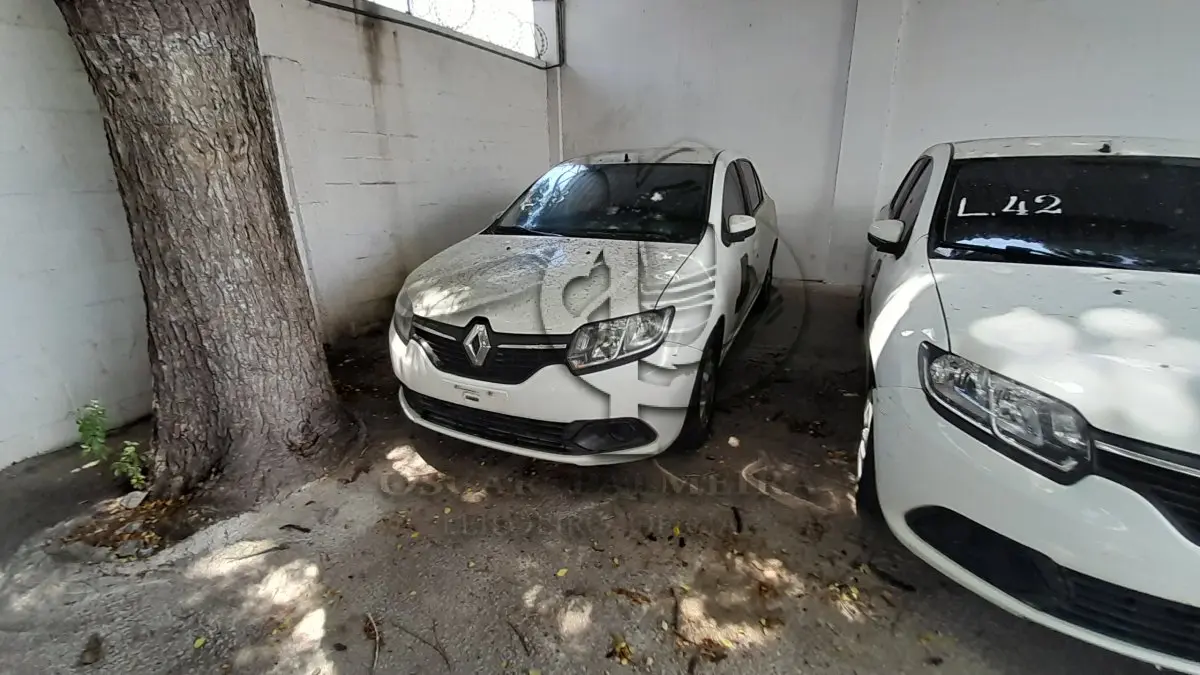 LOTE 043 - VEÍCULO: RENAULT/LOGAN EXP 16 SCE  (MOTOR INCOMPLETO), ANO/MOD 2017/2017 / 6ª PARTE FEIRA DE SANTANA