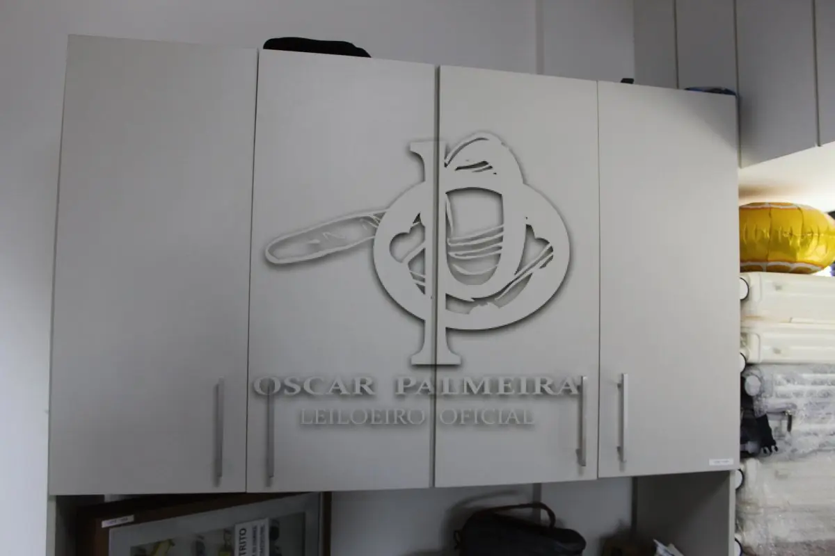 LOTE 0272 - MÓVEL DE ESCRITÓRIO