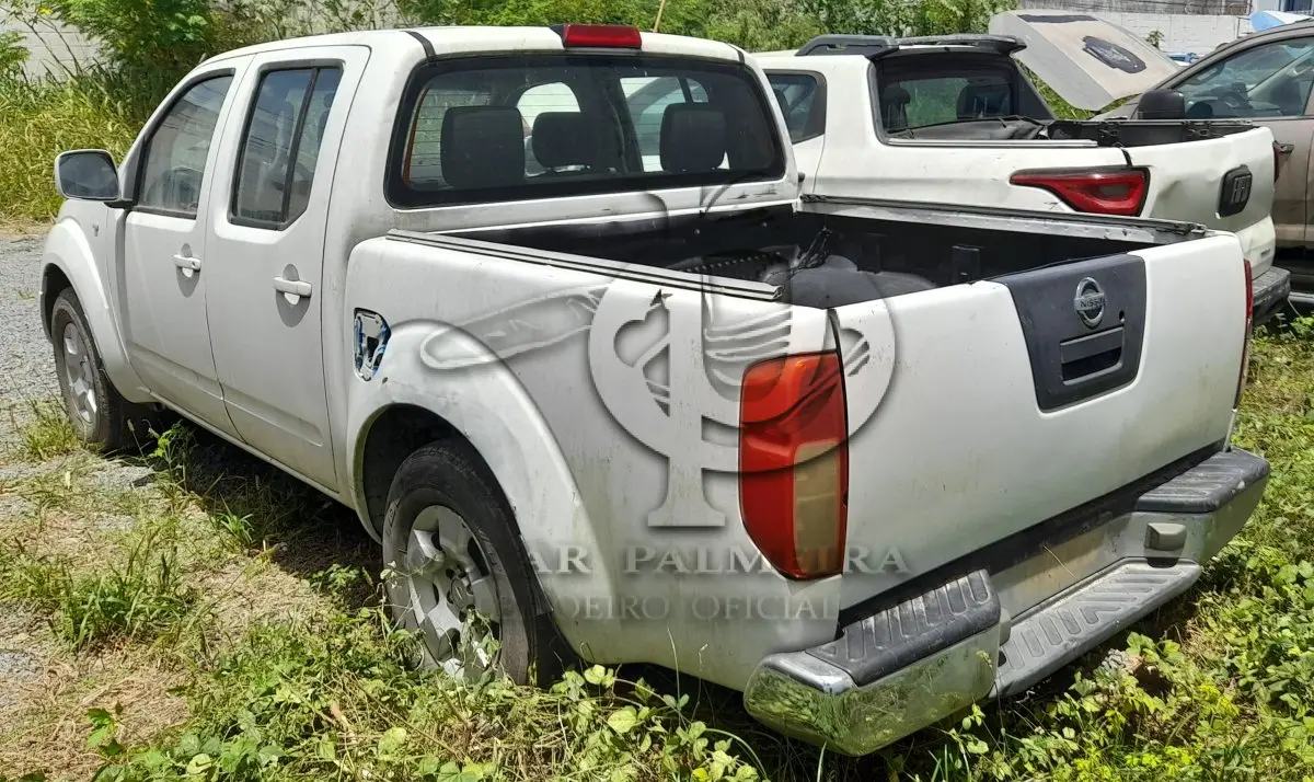 LOTE 028 - VEÍCULO: NISSAN/FRONTIER XE 4X2 (MOTOR INCOMPLETO), ANO/MOD 2012/2013 / 6ª PARTE FEIRA DE SANTANA