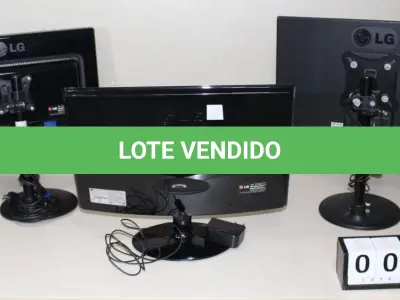 LOTE 003 - CONJUNTO MONITORES
