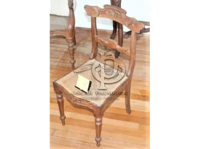 LOTE 071 - CADEIRA