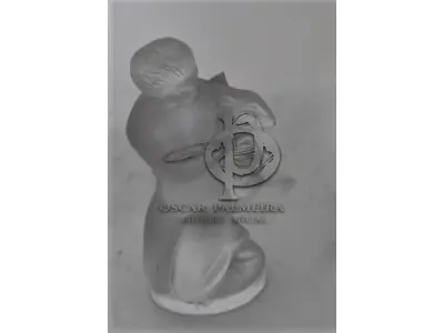 LOTE 065 - ESCULTURA