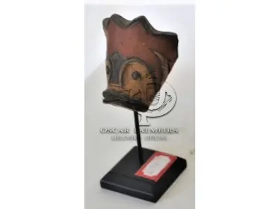 LOTE 052 - MASCARA