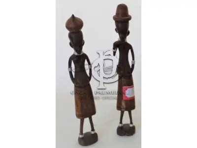 LOTE 055 - ESCULTURA