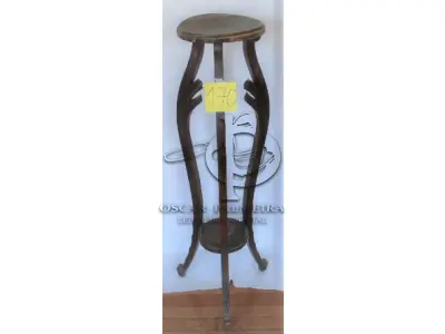 LOTE 170 - APARADOR