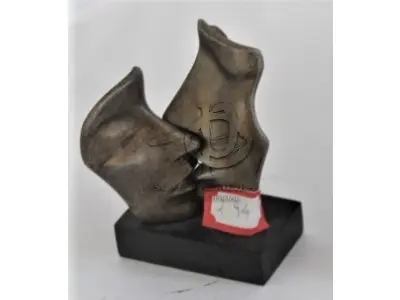LOTE 094 - ESCULTURA