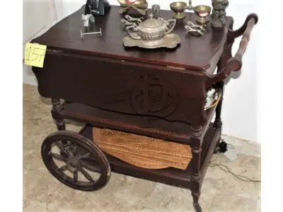 LOTE 157 - CARRINHO