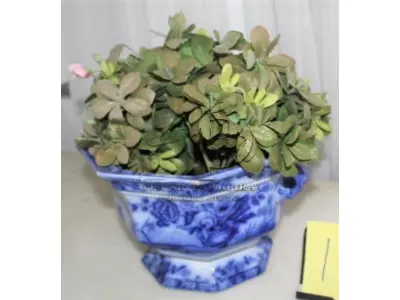 LOTE 178 - VASO