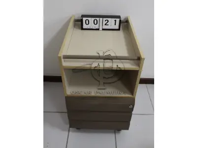 LOTE 021 - LOTE - 0021 - GAVETEIRO 3 GAVETAS