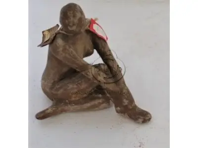 LOTE 271 - ESCULTURA