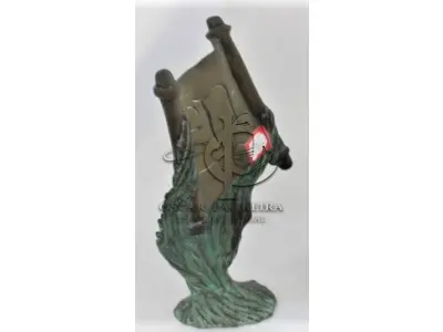 LOTE 095 - ESCULTURA