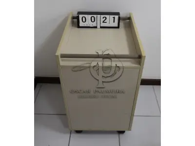 LOTE 021 - LOTE - 0021 - GAVETEIRO 3 GAVETAS