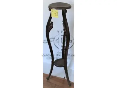 LOTE 171 - APARADOR