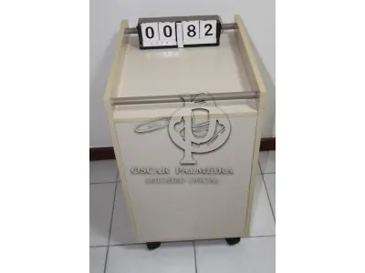 LOTE 082 - LOTE - 0082 - GAVETEIRO 3 GAVETAS