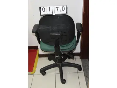 LOTE 170 - LOTE - 0170 - CADEIRA SECRETÁRIA GIRATÓRIA C/ BRAÇO