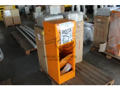 LOTE 028 - MATERIAL DIVERSO