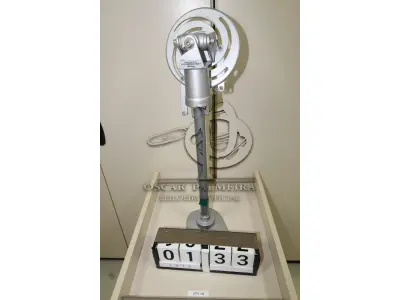 LOTE 133 - LOTE - 0133 - SUPORTE DE TETO P/ PROJETOR