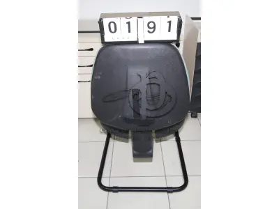 LOTE 191 - LOTE - 0191 - CADEIRA SECRETÁRIA FIXA S/ BRAÇO