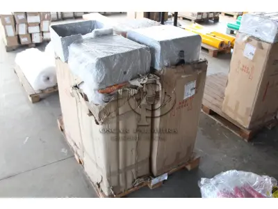 LOTE 033 - MATERIAL DIVERSO