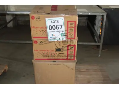 LOTE 067 - MATERIAL DIVERSO