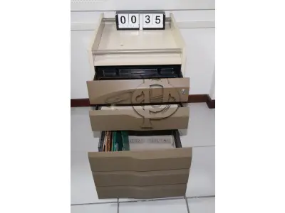 LOTE 035 - LOTE - 0035 - GAVETEIRO 3 GAVETAS
