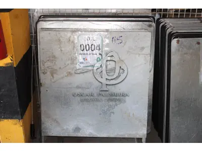LOTE 004 - MATERIAL DIVERSO