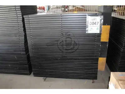 LOTE 047 - MATERIAL DIVERSO