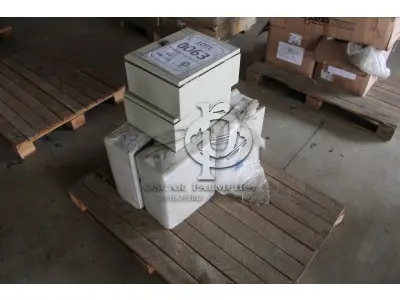 LOTE 063 - MATERIAL DIVERSO