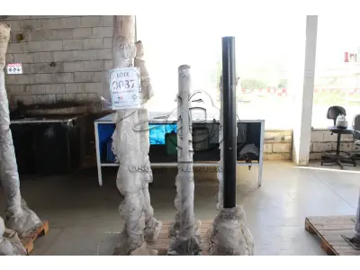 LOTE 037 - MATERIAL DIVERSO