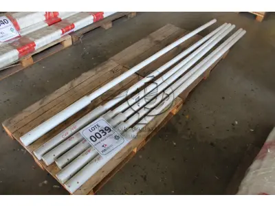 LOTE 039 - MATERIAL DIVERSO