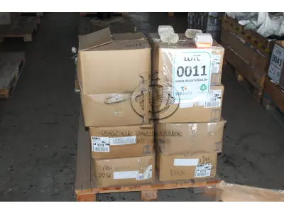 LOTE 011 - MATERIAL DIVERSO