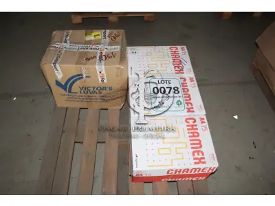 LOTE 078 - MATERIAL DIVERSO