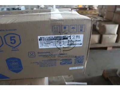LOTE 045 - MATERIAL DIVERSO