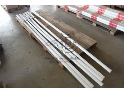 LOTE 039 - MATERIAL DIVERSO