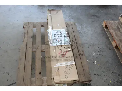 LOTE 016 - MATERIAL DIVERSO