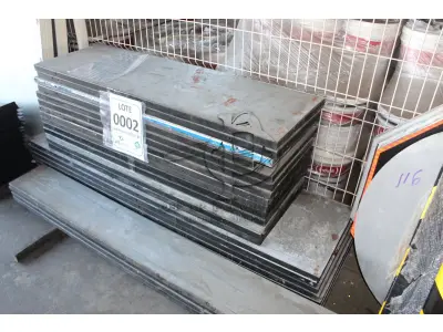 LOTE 002 - MATERIAL DIVERSO