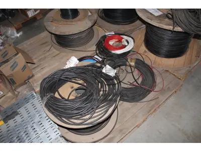 LOTE 148 - MATERIAL DIVERSO