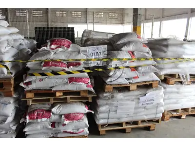 LOTE 167 - MATERIAL DIVERSO