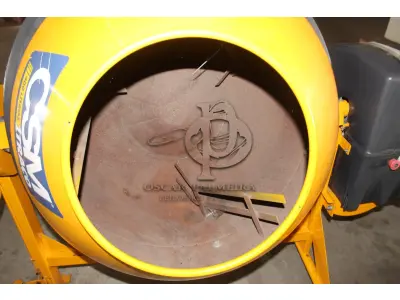 LOTE 120 - MATERIAL DIVERSO