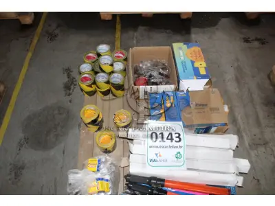 LOTE 143 - MATERIAL DIVERSO