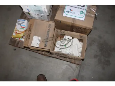LOTE 183 - MATERIAL DIVERSO