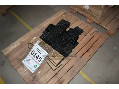 LOTE 145 - MATERIAL DIVERSO
