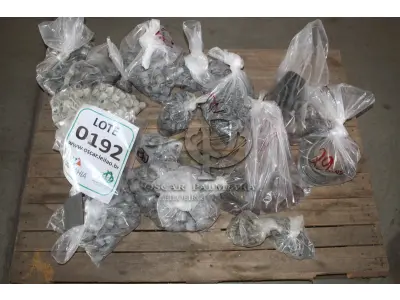 LOTE 192 - MATERIAL DIVERSO