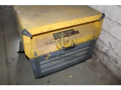 LOTE 087 - MATERIAL DIVERSO