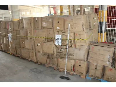 LOTE 128 - MATERIAL DIVERSO