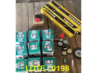 LOTE 198 - MATERIAL DIVERSO