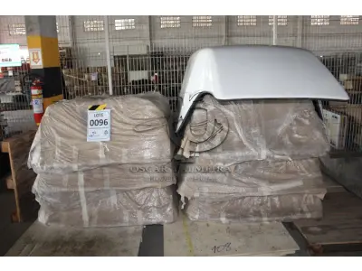 LOTE 096 - MATERIAL DIVERSO
