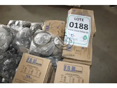LOTE 188 - MATERIAL DIVERSO