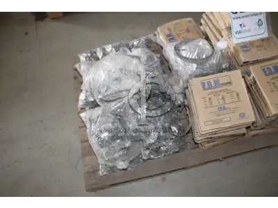 LOTE 188 - MATERIAL DIVERSO